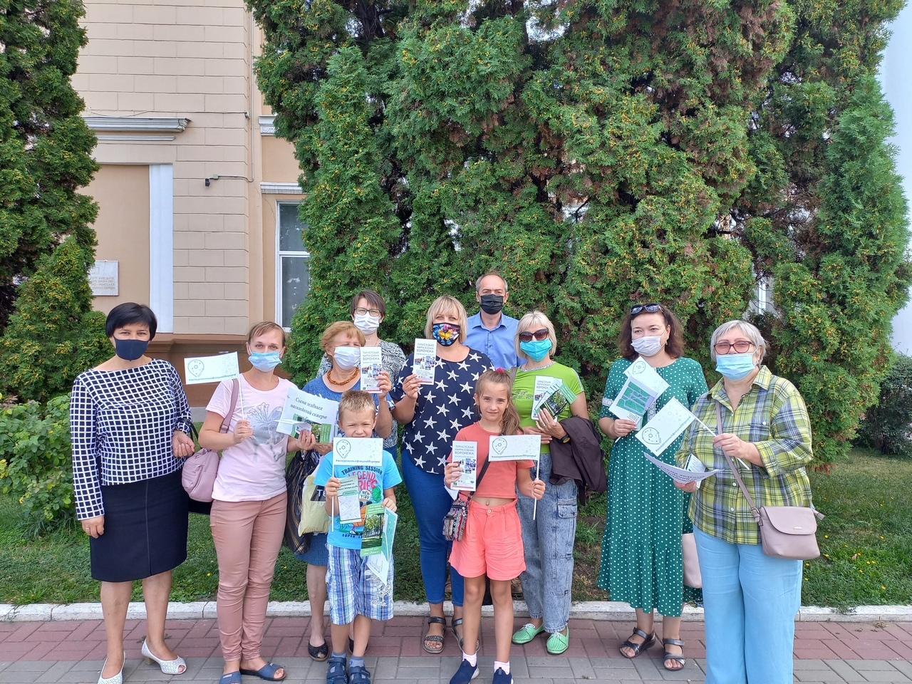 Экологическое путешествие по скверам  Воронежа прошло в рамках Всероссийской акции «Экскурсионный флешмоб» 