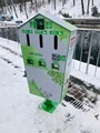 Возле озера в Воронежском центральном парке установлен аппарат для кормления уток Возле озера в Воронежском центральном парке установлен аппарат для кормления уток