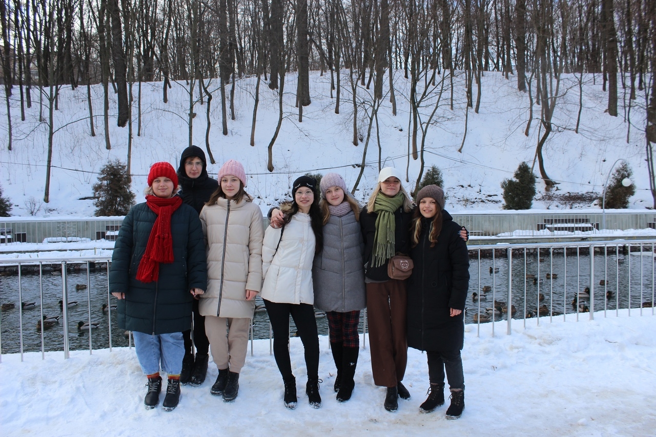 Эковолонтеры отряда «Свет Добра» МБОУ «СОШ № 102» провели учет водоплавающих зимующих птиц в Воронежском центральном парке Эковолонтеры отряда «Свет Добра» МБОУ «СОШ № 102» провели учет водоплавающих зимующих птиц в Воронежском центральном парке