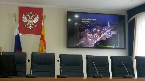 Школьники Ленинского района дебатировали в городской Думе Школьники Ленинского района дебатировали в городской Думе